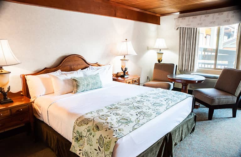 Deluxe Rooms Deluxe Rooms