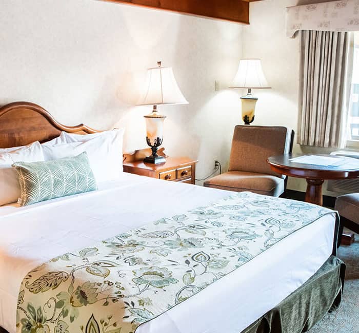 Deluxe Rooms Deluxe Rooms